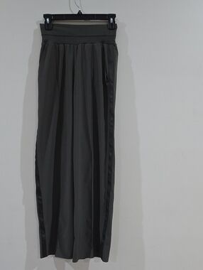 Athleta Nolita Wide Leg Pants Womens 2 olive color Pull On Pockets Elastic Waist